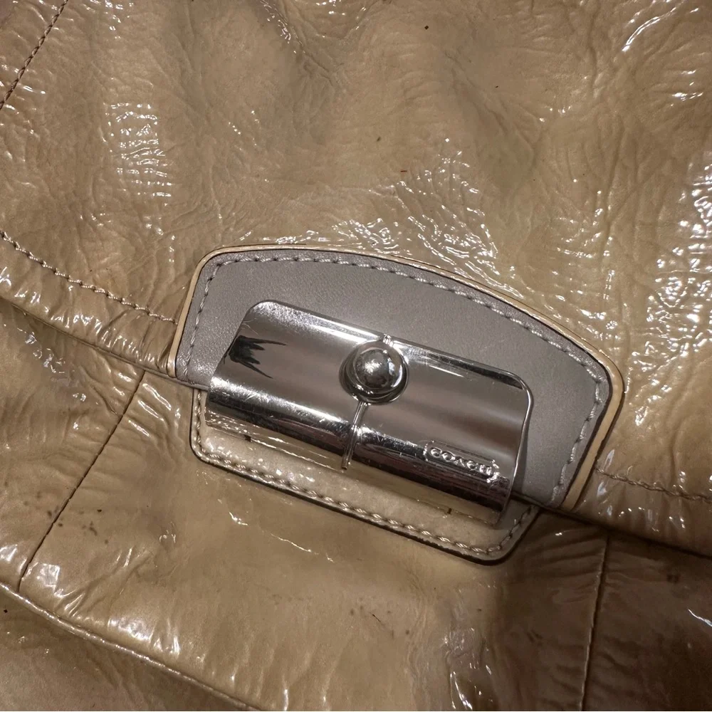 Classic Neutral Patent Leather Hobo Bag - Picture 7 of 7